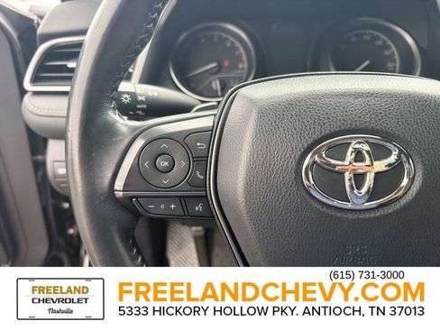 Used 2021 Toyota Camry SE FWD image 26