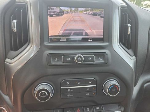 Used 2024 Chevrolet Silverado 2500 W/T w/ WT Convenience Package RWD image 17