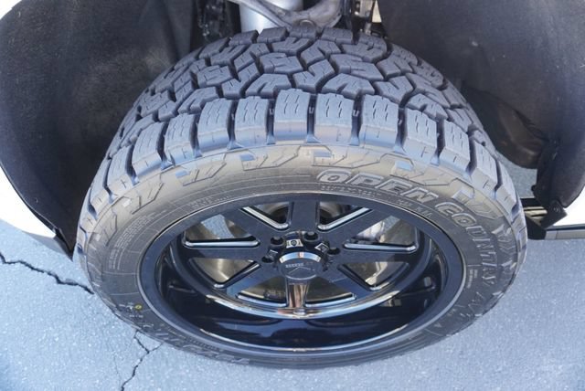 Used 2026 GMC Yukon Denali Ultimate w/ LPO, Floor Liner Package AWD/4WD image 16