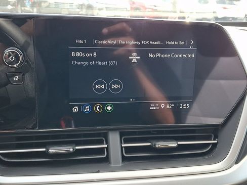 Certified 2024 Chevrolet Trax LS FWD image 18