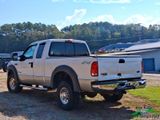 Used 2004 Ford F350 XLT image 3