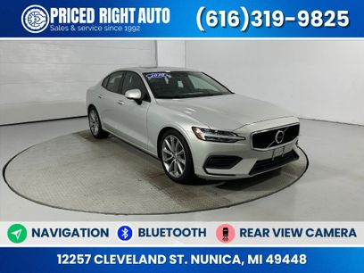Used 2020 Volvo S60 T6 Momentum