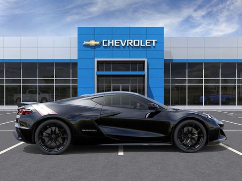 New 2027 Chevrolet Corvette Grand Sport w/ Z52 Sport Performance Package RWD image 5