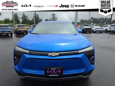 Used 2024 Chevrolet Blazer EV LT AWD/4WD image 7