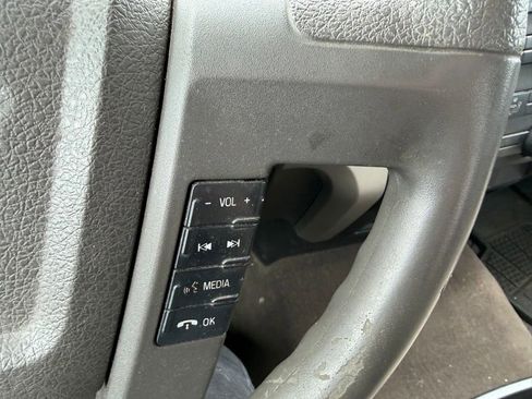 Used 2010 Ford F150 XLT AWD/4WD image 11
