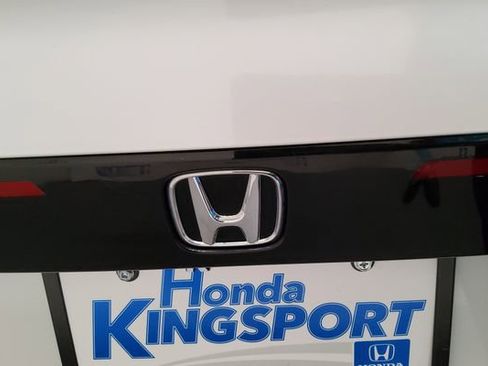 Used 2023 Honda Accord LX image 36