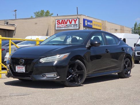 Used 2022 Nissan Sentra SR w/ Midnight Edition FWD image 2