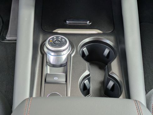 Certified 2025 Ford Explorer Active RWD image 21