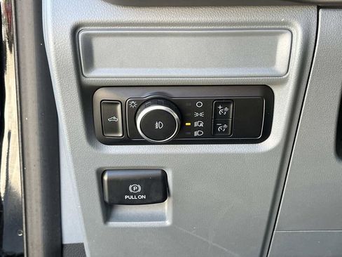 Used 2024 Ford F150 XLT image 28