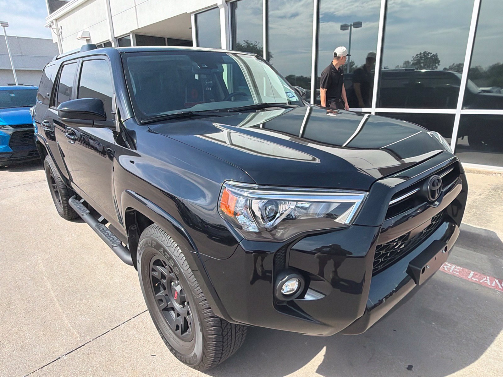 Used 2024 Toyota 4Runner SR5 RWD image 4