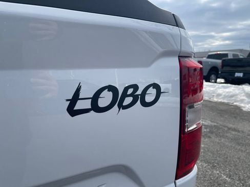 Used 2025 Ford Maverick Lobo image 16