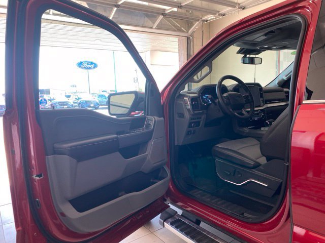Used 2024 Ford F150 Lariat w/ Bed Utility Package AWD/4WD image 9