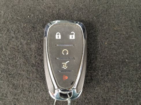Used 2021 Chevrolet Traverse LT AWD/4WD image 32