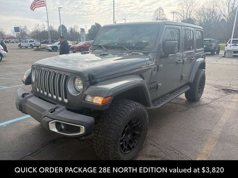 Used 2020 Jeep Wrangler Unlimited Sahara image 3