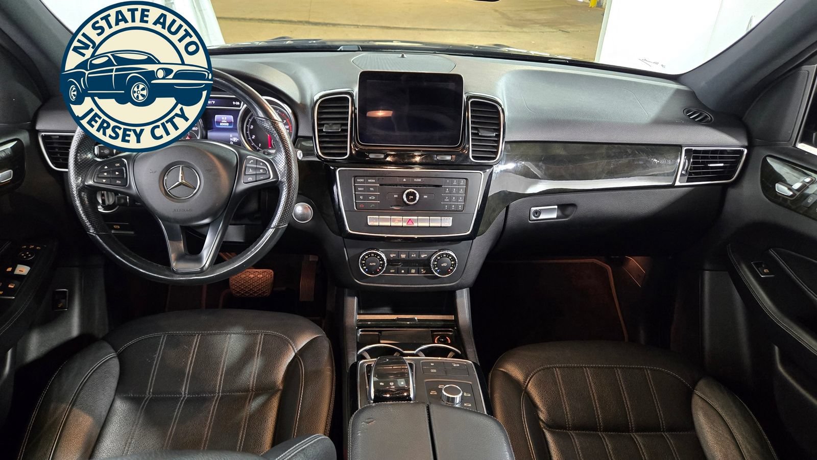 Used 2016 Mercedes-Benz GLE 350 4MATIC w/ Premium Package image 27
