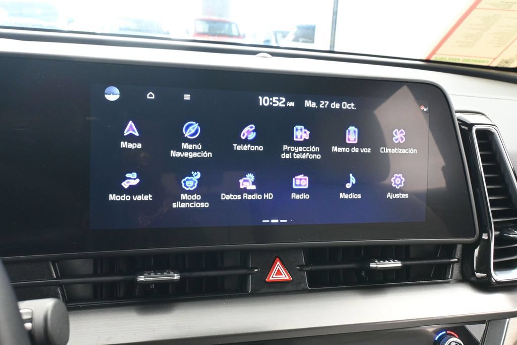 Used 2024 Kia Sportage EX FWD image 21