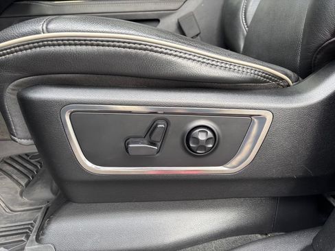 Used 2020 RAM 1500 Limited AWD/4WD image 15