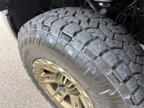 Used 2024 Ford F150 XL w/ Equipment Group 103A High image 9