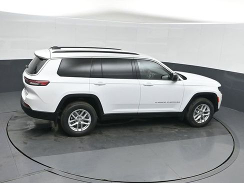 New 2026 Jeep Grand Cherokee L Laredo AWD/4WD image 31