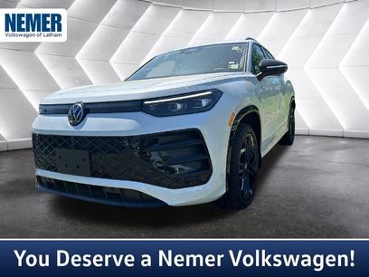 New 2026 Volkswagen Tiguan SE R-Line