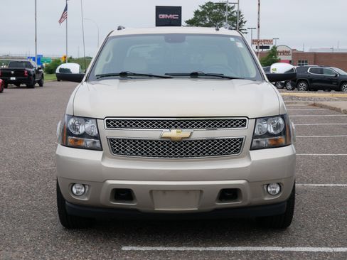 Used 2008 Chevrolet Avalanche LTZ w/ LTZ Preferred Equipment Group AWD/4WD image 4