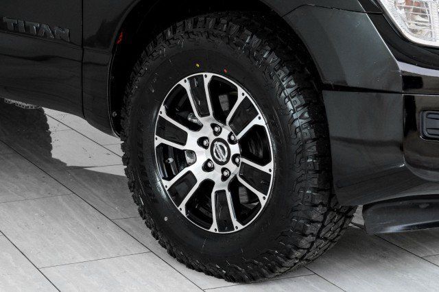 Used 2021 Nissan Titan SV w/ SV Convenience Package AWD/4WD image 53