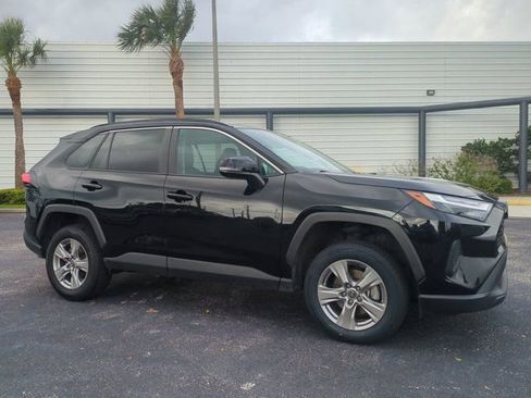 Used 2023 Toyota RAV4 XLE FWD image 2