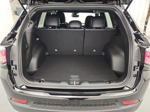 New 2026 Jeep Compass Limited image 20