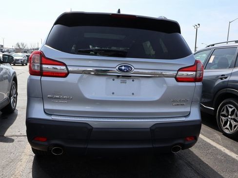 Used 2022 Subaru Ascent Limited w/ Technology Package image 18