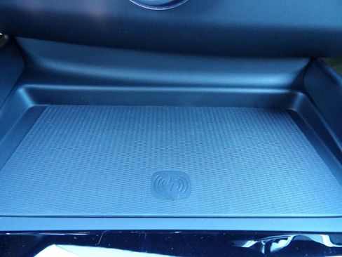 New 2026 Volvo XC60 B5 Plus w/ Protection Package Premier image 23