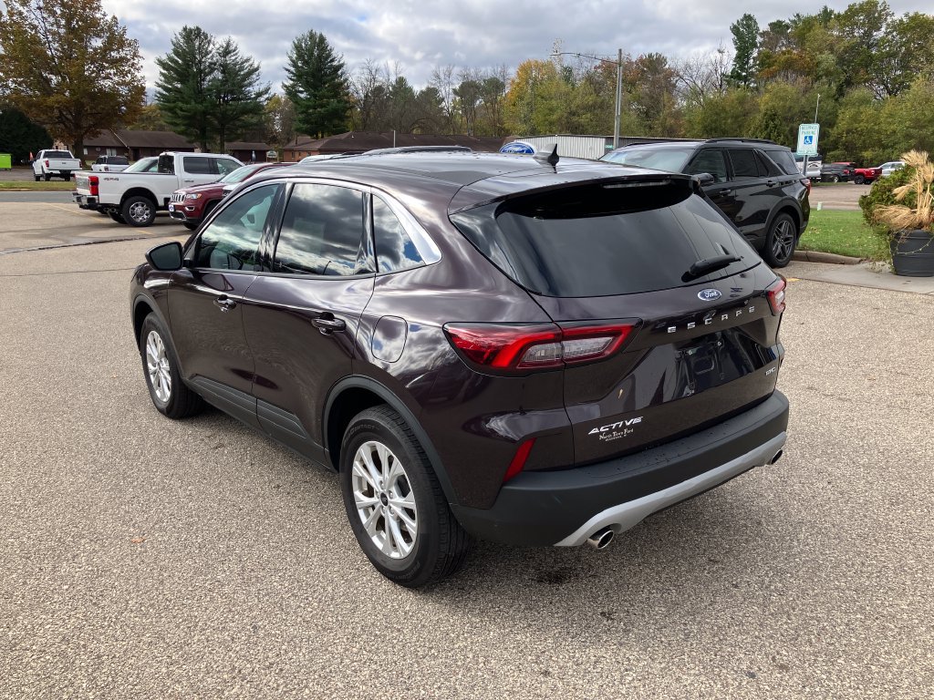 Used 2023 Ford Escape Active AWD/4WD image 10