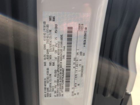 New 2026 Ford Transit 250 148 Medium Roof w/ Load Area Protection Package image 32