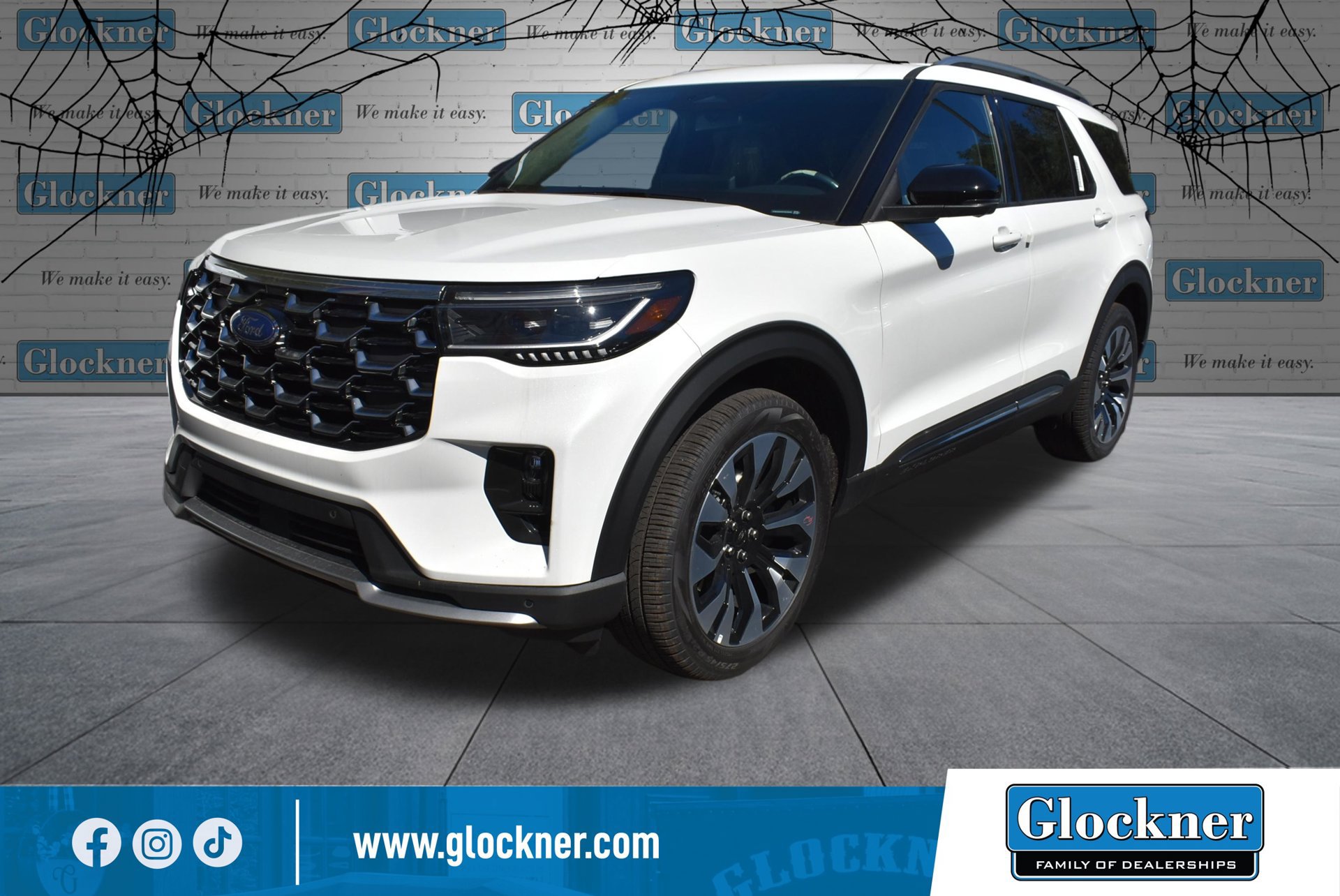New 2026 Ford Explorer Platinum w/ LUX Leather Package AWD/4WD image 1