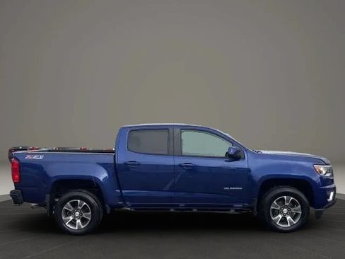 Used 2016 Chevrolet Colorado Z71 AWD/4WD image 10