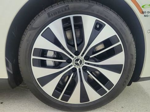 Used 2025 Mercedes-Benz EQE 350+ Sedan w/ Driver Assistance Package image 58