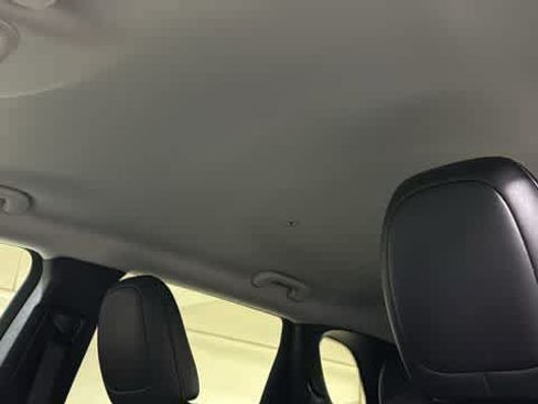 Used 2021 Jeep Cherokee Latitude Lux FWD image 24