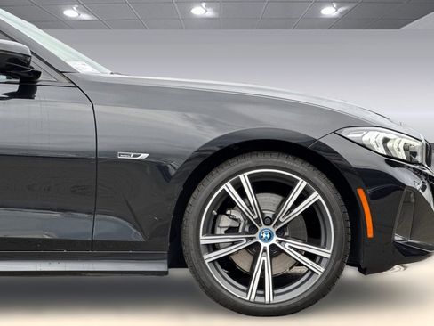 Certified 2023 BMW 330e w/ Premium Package image 34