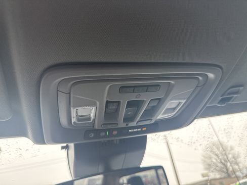 Used 2025 Chevrolet Silverado 1500 RST w/ Dark Appearance Package image 30