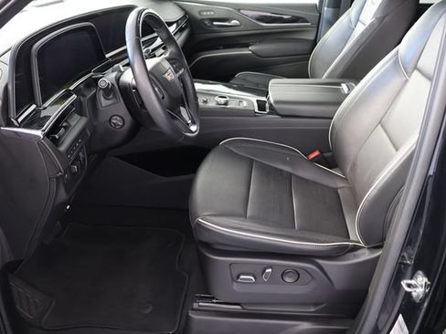 Used 2023 Cadillac Escalade Sport AWD/4WD image 19