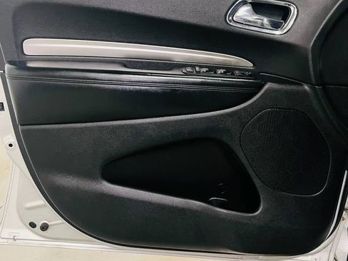 Used 2011 Dodge Durango Express w/ Popular Equipment Group AWD/4WD image 17