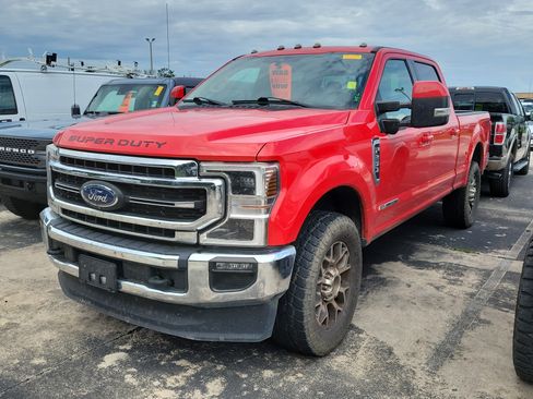 Used 2021 Ford F250 Lariat w/ Lariat Ultimate Package AWD/4WD image 3