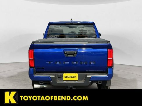 Used 2024 Toyota Tacoma TRD Sport image 4