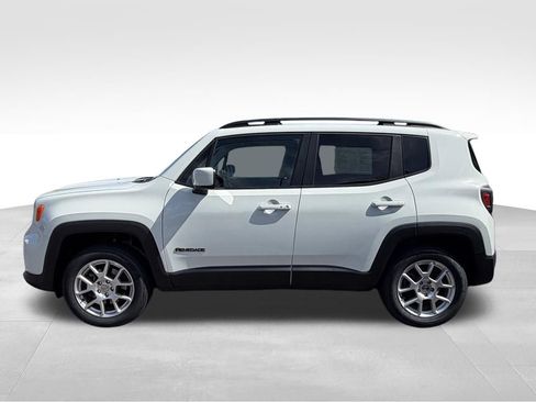 Used 2020 Jeep Renegade Latitude w/ Cold Weather Group AWD/4WD image 23