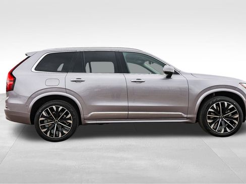 New 2026 Volvo XC90 B6 Plus w/ Protection Package image 4