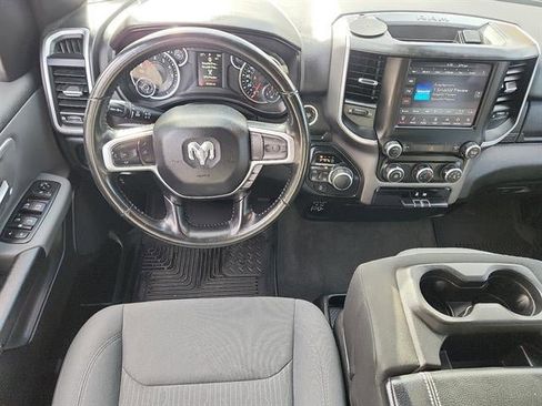 Used 2021 RAM 1500 Big Horn image 12