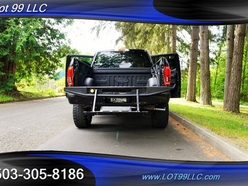 Used 2017 Ford F150 Platinum w/ Equipment Group 701A Luxury AWD/4WD image 30