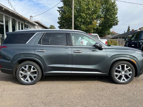 Used 2022 Hyundai Palisade Limited image 4