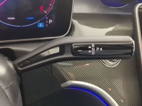 Used 2025 Mercedes-Benz C 300 4MATIC Sedan image 33