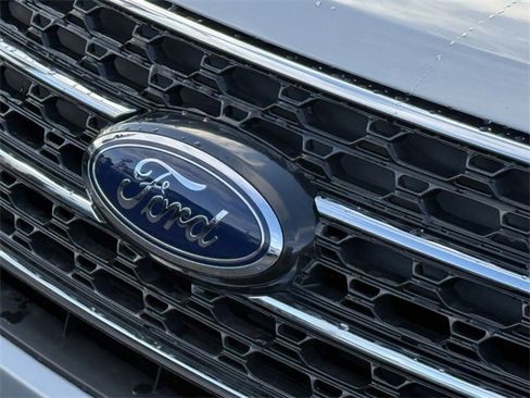 Certified 2023 Ford Explorer XLT w/ Equipment Group 202A image 25