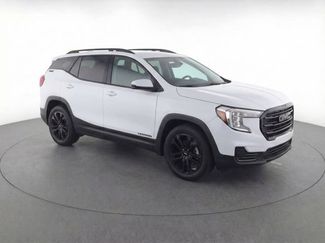 Used 2022 GMC Terrain SLE w/ Driver Convenience Package video 2